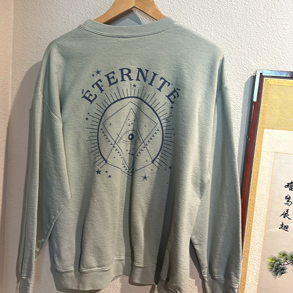 Vintage Éternité jade colored sweater